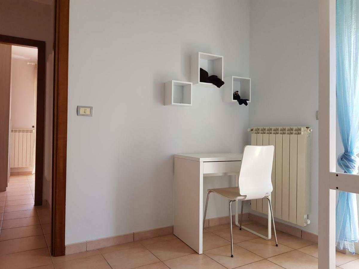 Casa Ilona Appartement Pineto Buitenkant foto